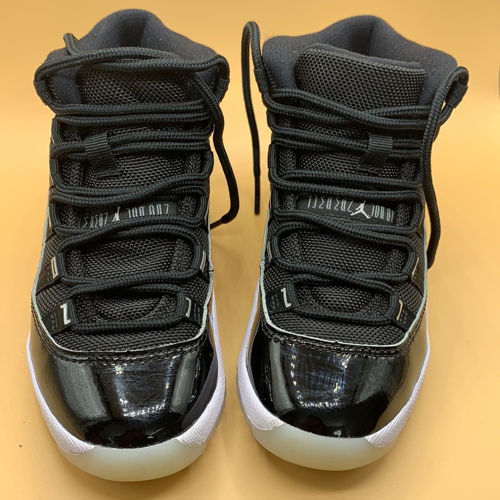 Jordan 11 Retro - preschool